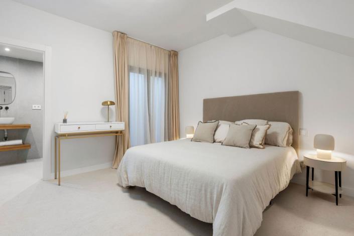 Image No.27-Maison de ville de 4 chambres à vendre à Nueva Andalucia