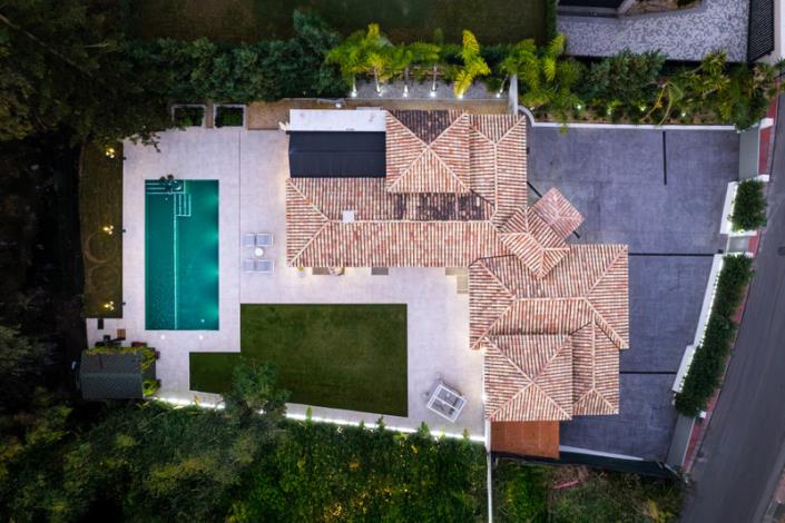 Image No.19-5 Bed Villa / Detached for sale