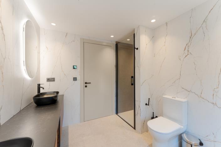 Image No.20-5 Bed Villa / Detached for sale