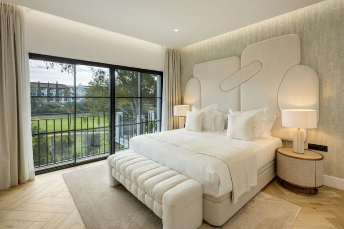 Image No.21-5 Bed Villa / Detached for sale