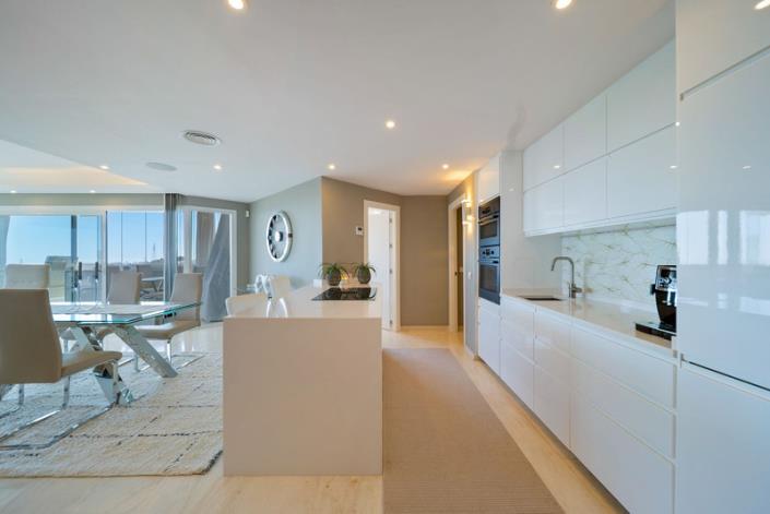 Image No.5-3 Bed Penthouse for sale