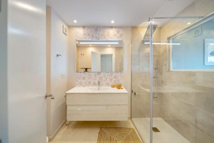 Image No.13-3 Bed Penthouse for sale