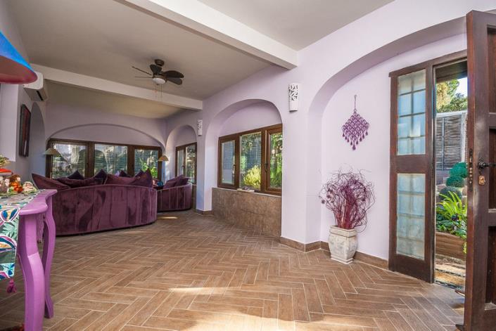 Image No.2-5 Bed Villa / Detached for sale