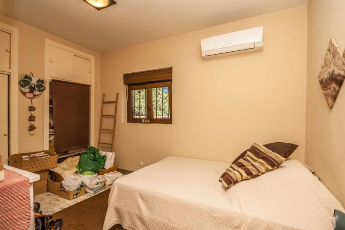 Image No.9-5 Bed Villa / Detached for sale