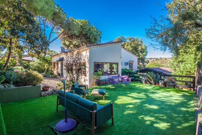 Image No.17-5 Bed Villa / Detached for sale