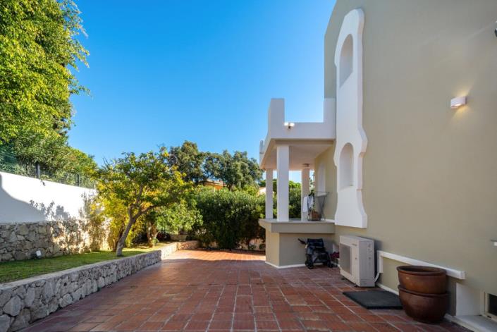 Image No.20-6 Bed Villa / Detached for sale