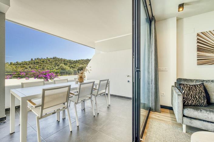 Image No.28-2 Bed Apartment for sale