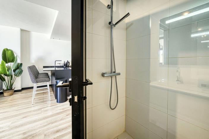 Image No.38-2 Bed Apartment for sale