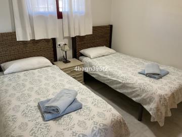 8-e64a9055bba3e77ac8aca3b893cdf826