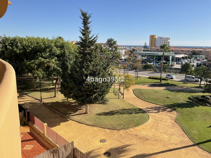 Image No.17-2 Bed Apartment for sale