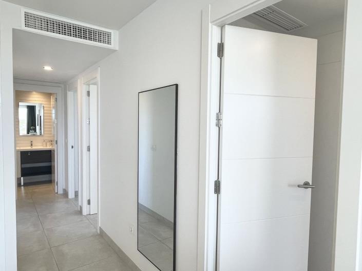 Image No.25-3 Bed Apartment for sale