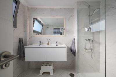 8-e64a9055bba3e77ac8aca3b893cdf826