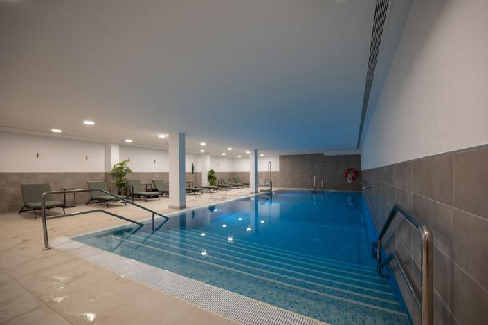 Image No.21-3 Bed Apartment for sale