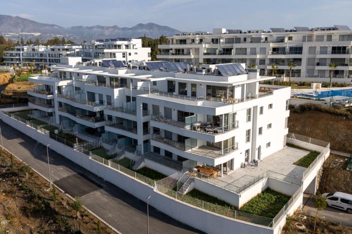 Image No.54-3 Bed Apartment for sale