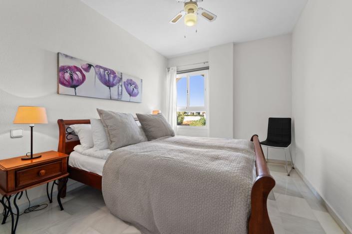 Image No.17-3 Bed Apartment for sale