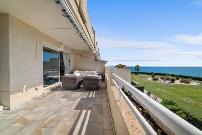 Image No.22-3 Bed Apartment for sale