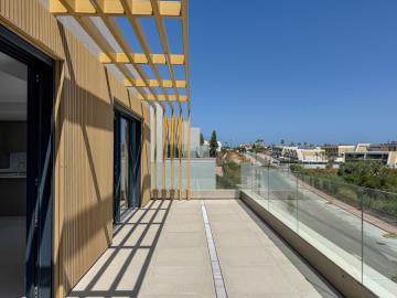 8-e64a9055bba3e77ac8aca3b893cdf826