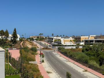 11-20939a0134ad724a8cb2a801094d15a4