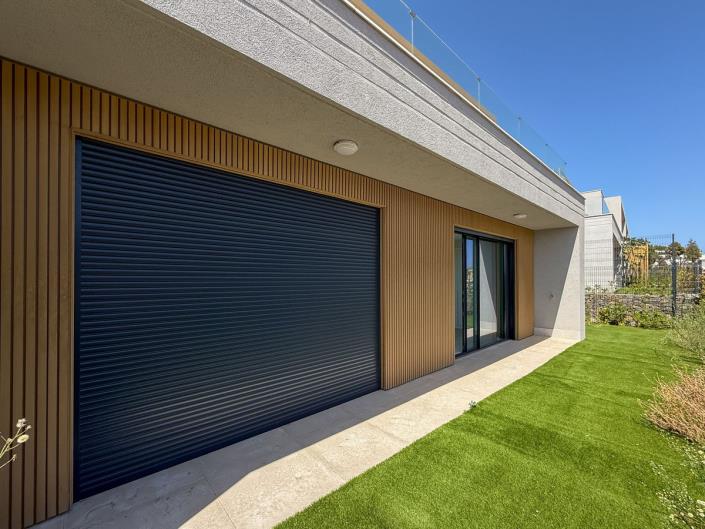 Image No.23-3 Bed Townhouse for sale