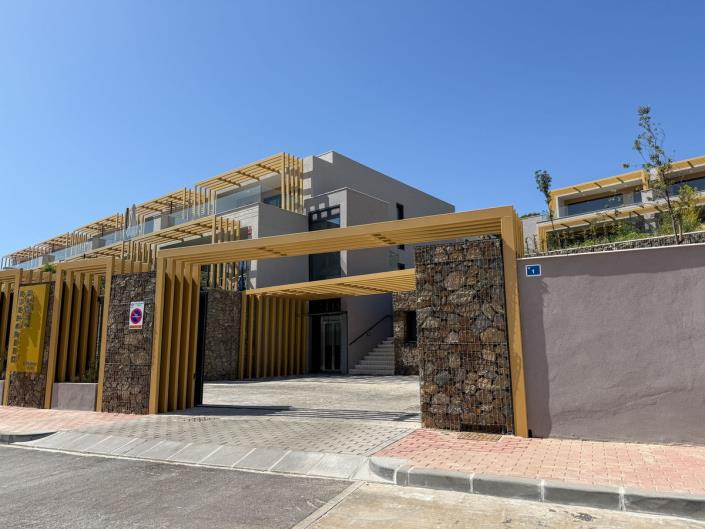 Image No.39-3 Bed Townhouse for sale