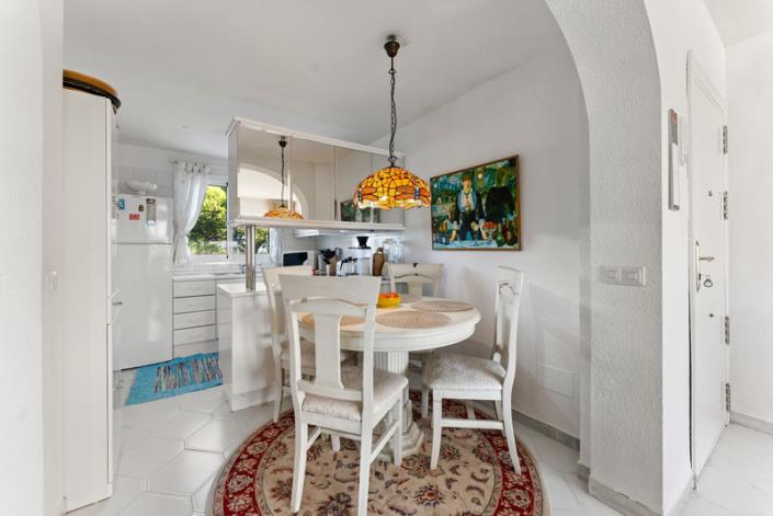 Image No.7-3 Bed Semi-Detached for sale