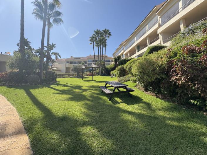 Image No.38-2 Bed Apartment for sale