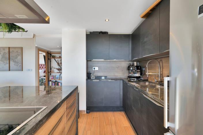 Image No.15-2 Bed Apartment for sale