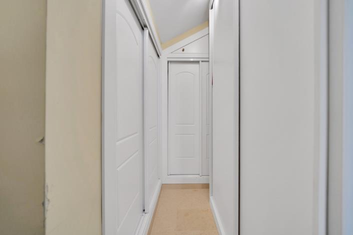 Image No.28-2 Bed Apartment for sale