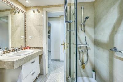 9-467d0cee5b725f3ef65f102a0c2e69c0