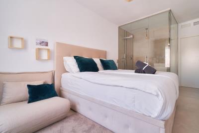 13-5fd73dea700db77384c091ca9818b1a9