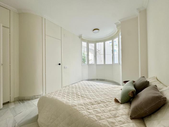 Image No.7-3 Bed Apartment for sale