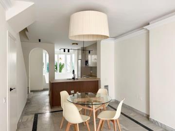 15-11d12f2f454f2f5e9b981fdd8b901d51