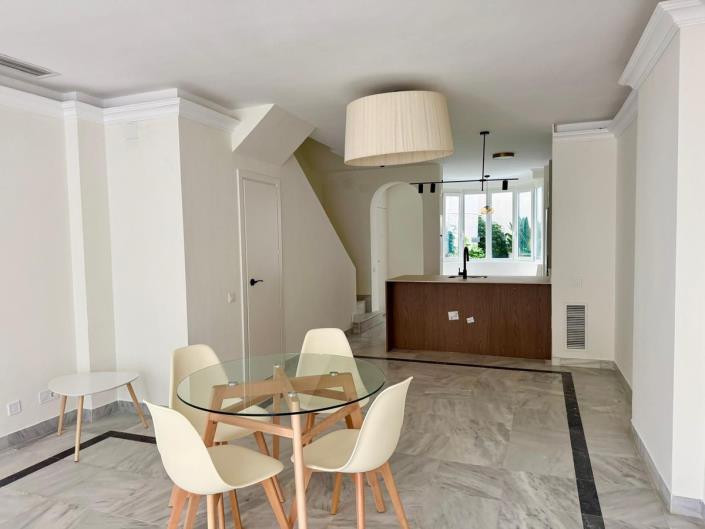 Image No.22-3 Bed Apartment for sale