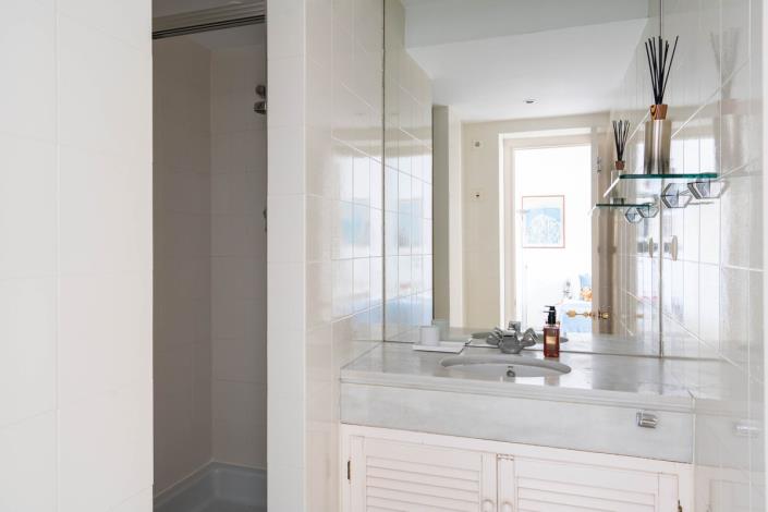 Image No.17-2 Bed Apartment for sale