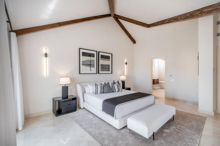 Image No.8-4 Bed Apartment for sale