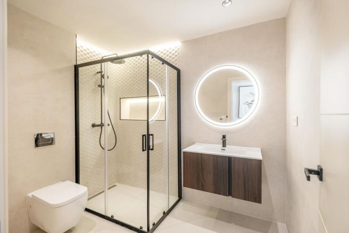 Image No.19-4 Bed Apartment for sale