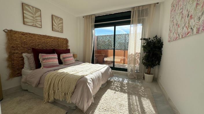 Image No.19-3 Bed Penthouse for sale