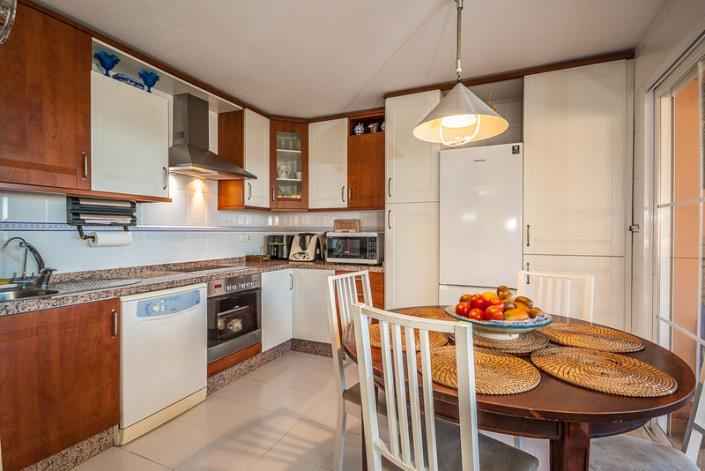 Image No.7-2 Bed Apartment for sale