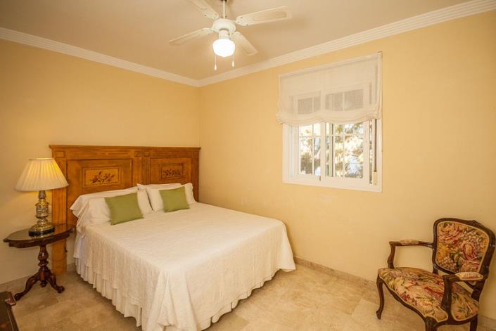 Image No.10-2 Bed Apartment for sale