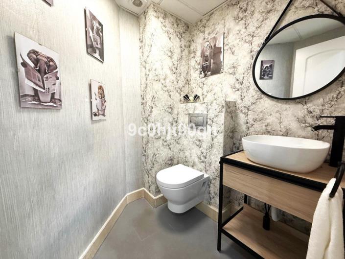 Image No.30-2 Bed Penthouse for sale