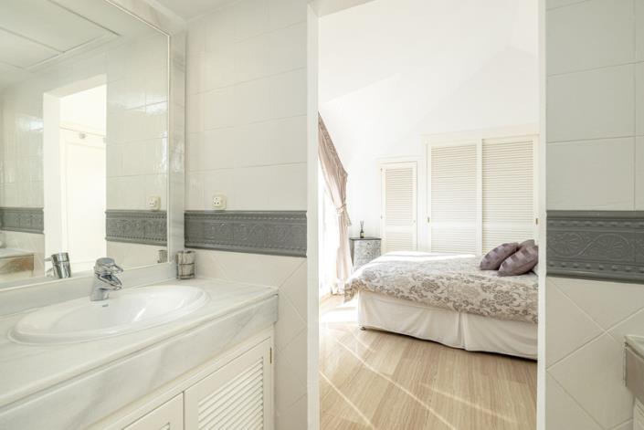 Image No.11-3 Bed Penthouse for sale