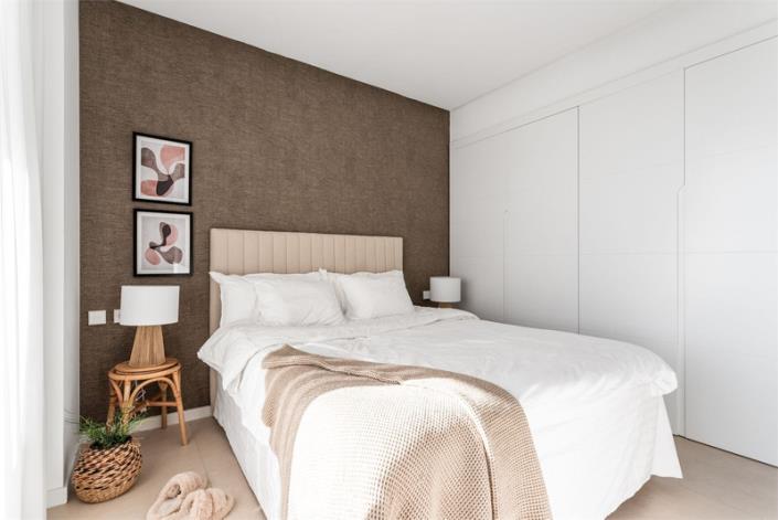 Image No.11-3 Bed Apartment for sale