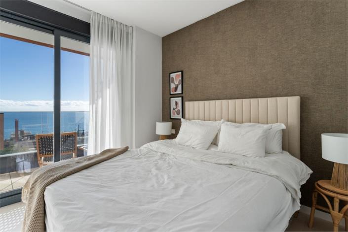 Image No.12-3 Bed Apartment for sale