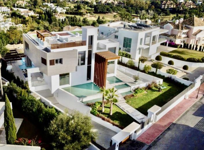 Image No.5-6 Bed Villa / Detached for sale