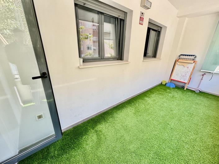 Image No.12-4 Bed Apartment for sale