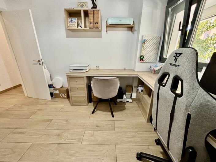 Image No.15-4 Bed Apartment for sale