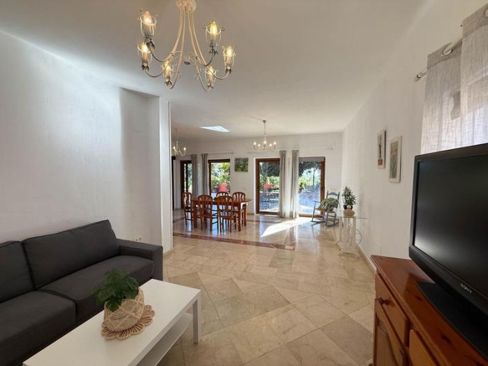 Image No.12-4 Bed Finca for sale