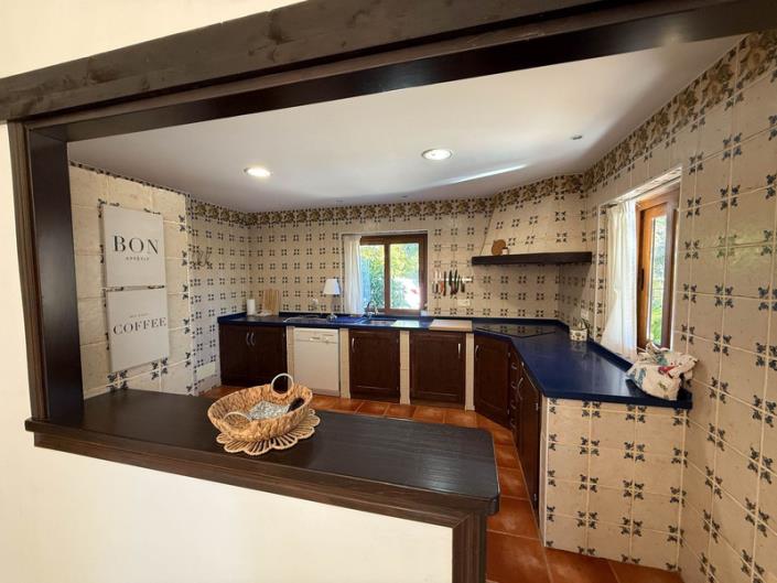 Image No.11-4 Bed Finca for sale