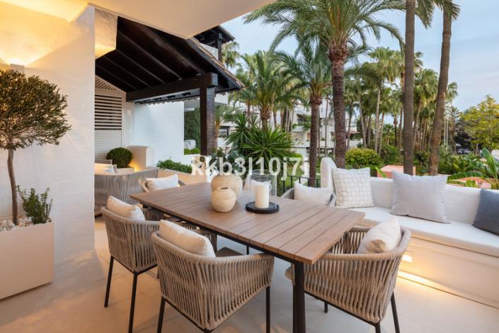 Image No.1-3 Bed Apartment for sale