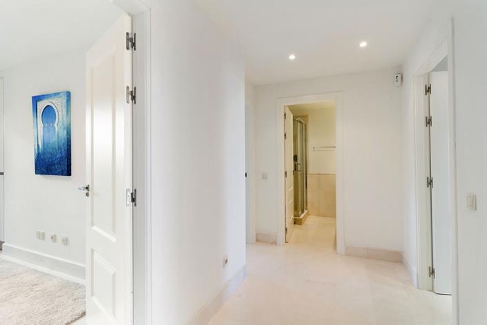 Image No.14-2 Bed Apartment for sale